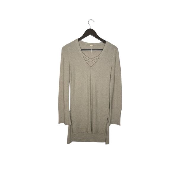 FREE PEOPLE XS Ivory Criss Cross Long Sleeve Pullover Sweater Tunic Top Oversize - Picture 1 of 2
